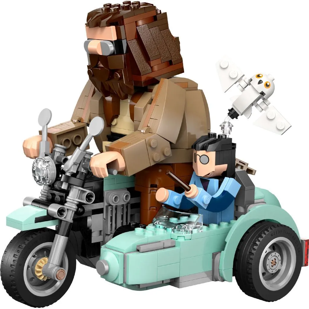 LEGO HARRY POTTER TM HAGRID SI HARRY PE MOTOCICLETA 76443 - imagine 2
