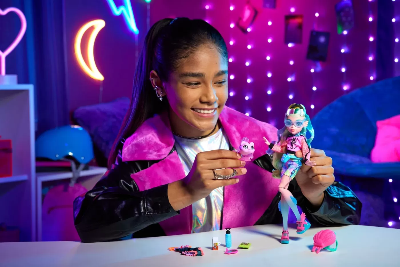 MONSTER HIGH PAPUSA LAGOONA BLUE CU ANIMALUT SI ACCESORII - imagine 3