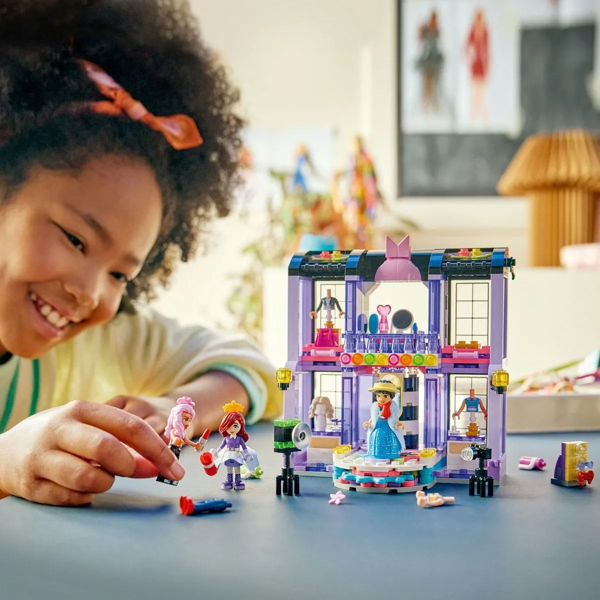 LEGO FRIENDS SHOW DE MODA IN ORASUL HEARTLAKE 42685 - imagine 3