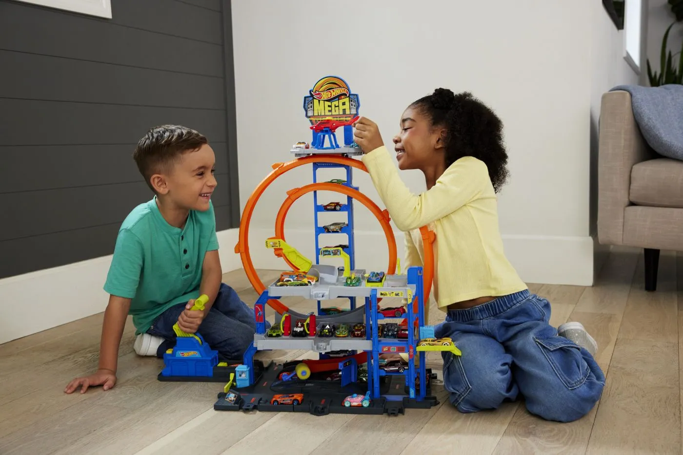 HOT WHEELS CITY SET MEGA GARAJUL - imagine 4