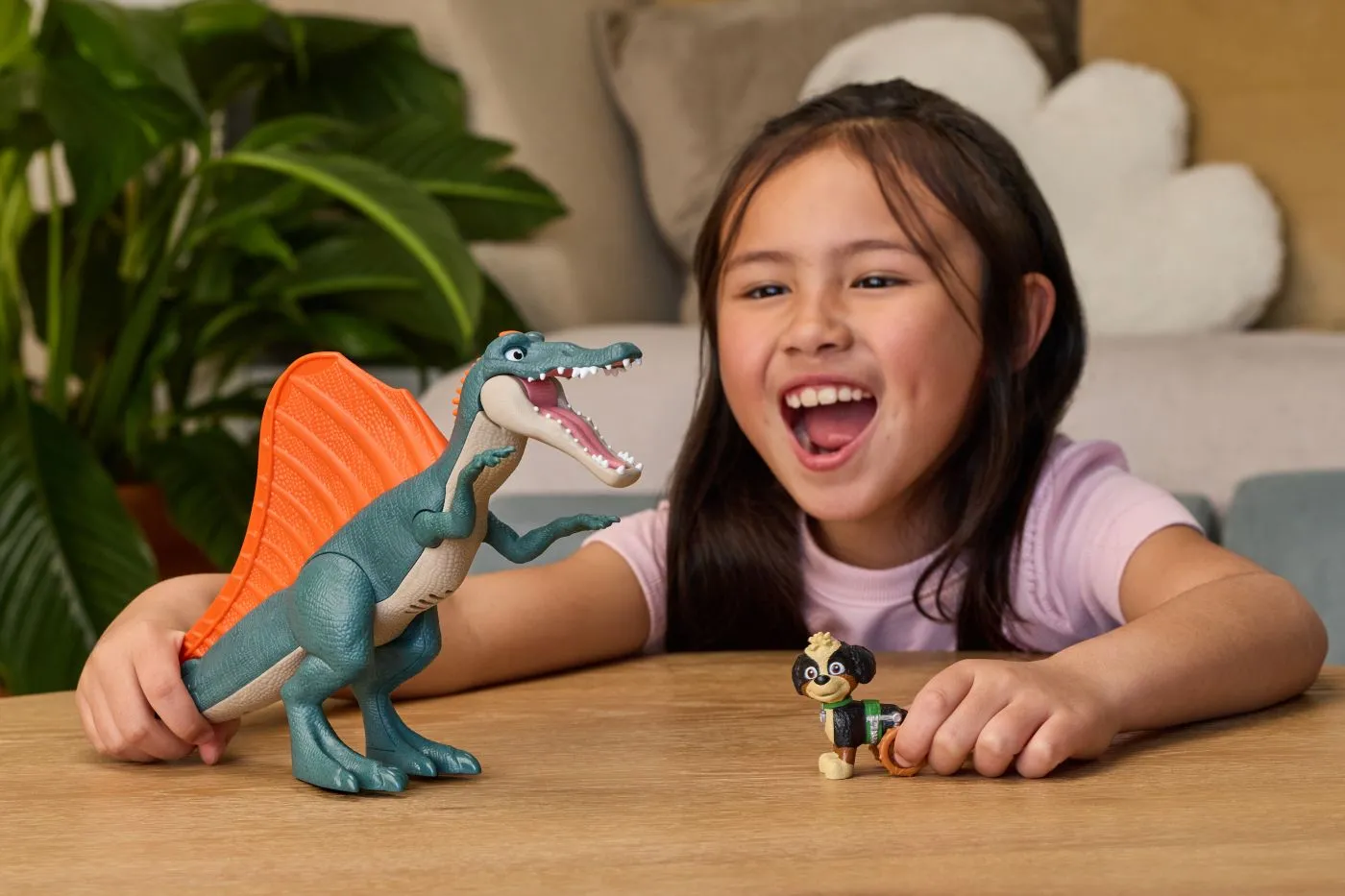 PATRULA CATELUSILOR FILMUL CU DINOZAURI SET DE JOACA DINO RISE AND ROLL CU FIGURINA - imagine 5